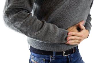 abdominal pain 2821941 1920 390x220 - أسباب النزلات المعوية وطرق الوقاية منها أثناء السفر