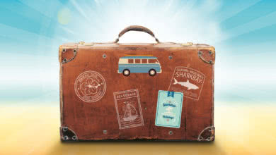 luggage 390x220 - الحقائب والعفش معلومات مهمة عند السفر بالطائرة